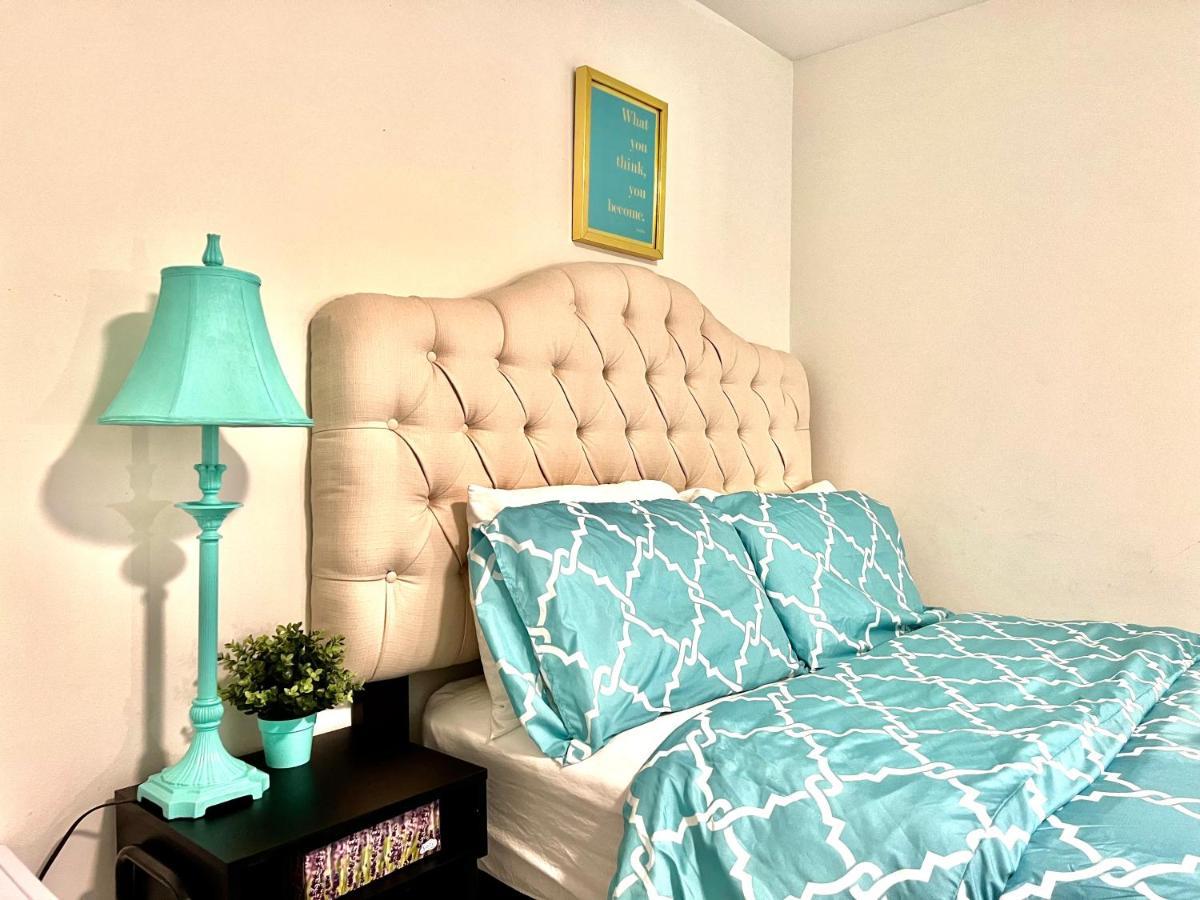 Private Room With Shared Bathroom On The 1St Floor 10 Minutes Walk To University Of Washington ซีแอตเทิล ภายนอก รูปภาพ